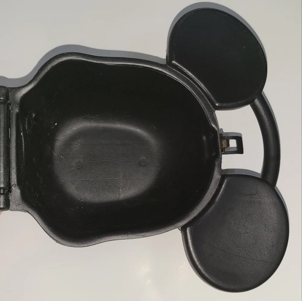 Vintage 1989 Mickey Mouse Head Lunch Box by Aladdin